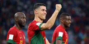 حواشی رونالدو در تیم ملی پرتغال؛توهین به سانتوس و ترک اردوی پرتغال1