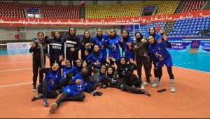 تیم سردار آزمون به فینال لیگ برتر والیبال زنان صعود کرد2