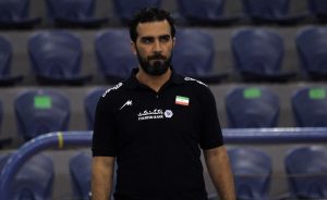 قرارداد سرمربی قهرمان ایران تمدید شد