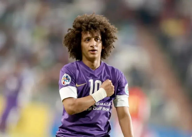 وداع احساسی بهترین بازیکن آسیا؛ عمّوری از فوتبال خداحافظی کرد2