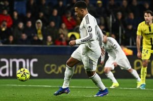 امباپه، نسخه نجات رئال؛ کهکشانی‌ها با او نمی‌افتند!2